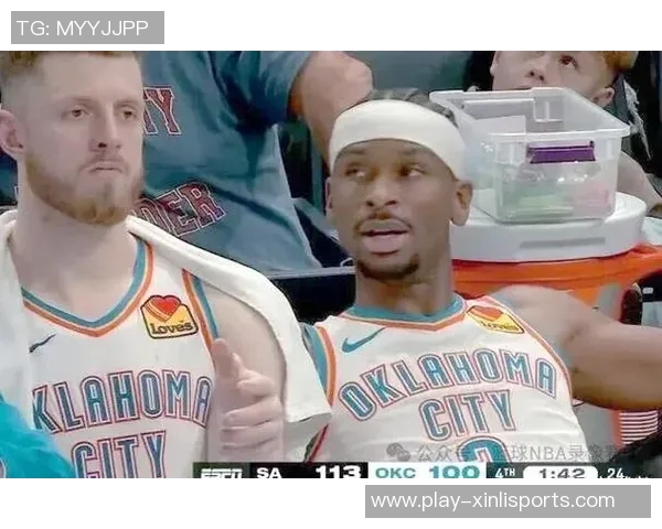 猛龙与马刺激战正酣NBA赛场上演精彩对决球迷热情高涨